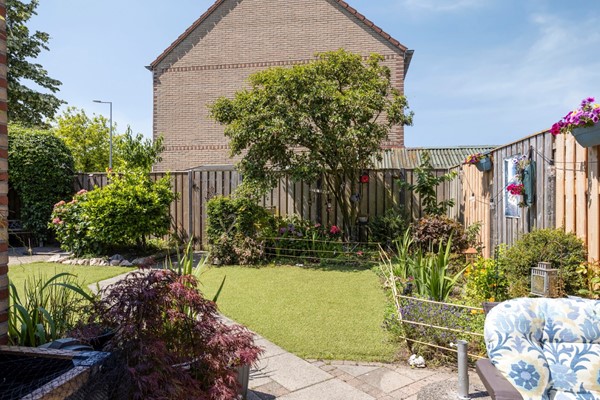 Medium property photo - Adriaan van der Kloosterstraat 111, 3151 CT Hoek van Holland